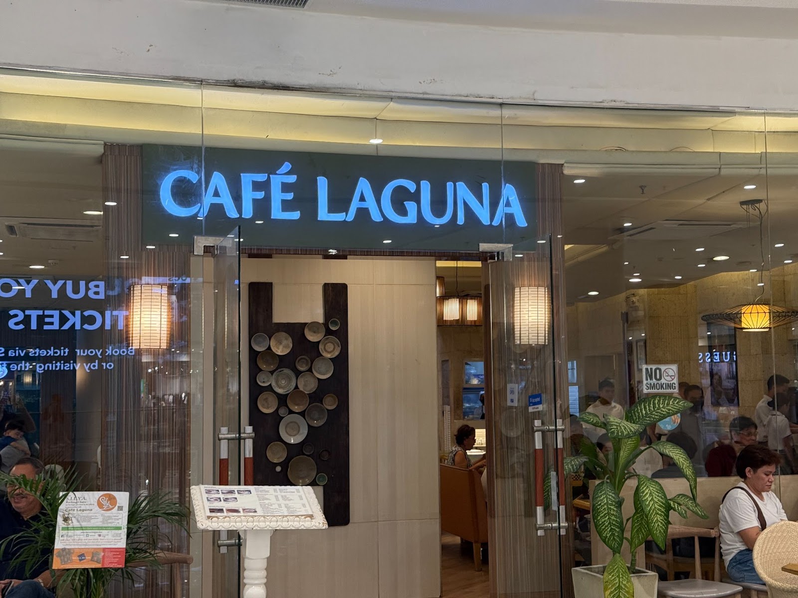 cafe_laguna